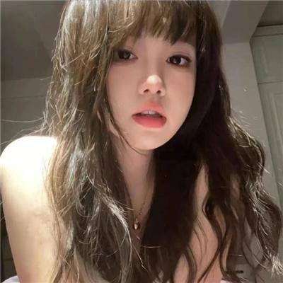 网聘女伴
